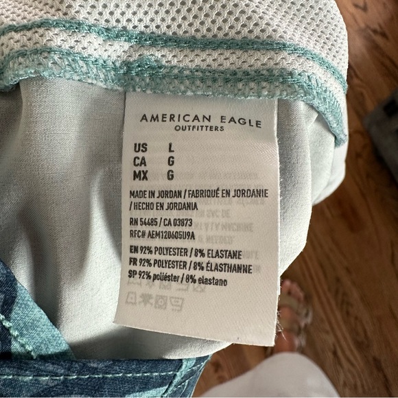 American Eagle Men’s Swim Trunks Size Large - Picture 4 of 4